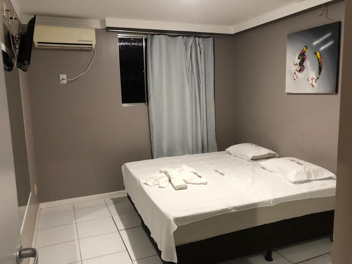 Iapi Hotel Салвадор Екстер'єр фото