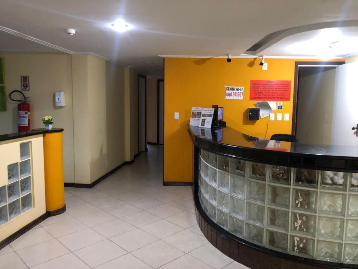 Iapi Hotel Салвадор Екстер'єр фото